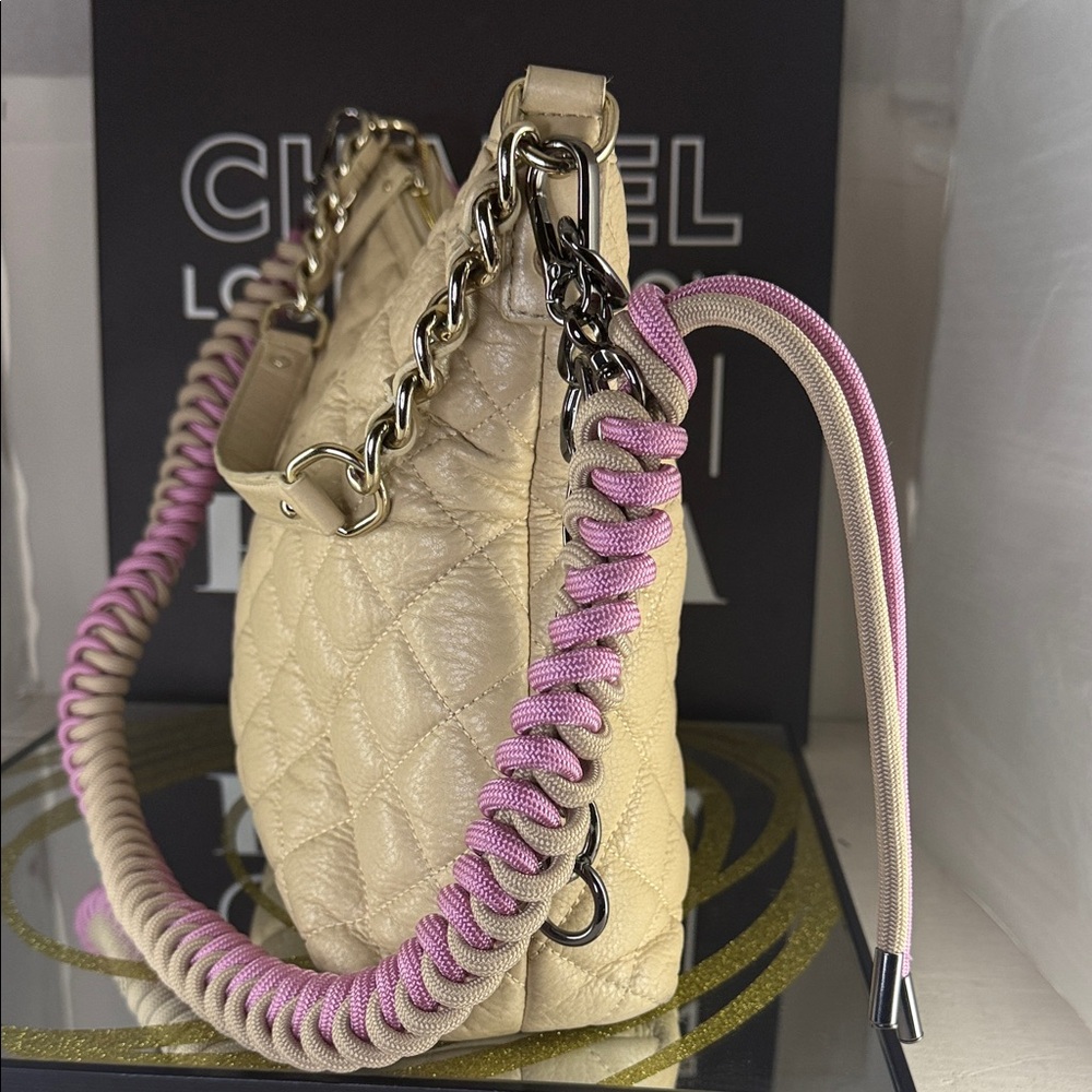 Kate Spade Quilted Beige and Pink Shoulder Bag - Picture 6 of 12